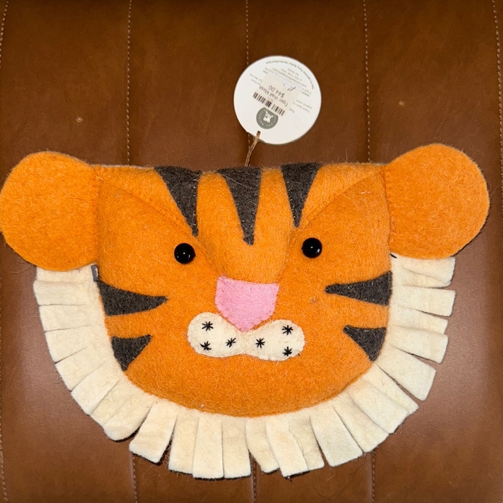 Tiger Wall Mask Fiona Walker England NEW WITH TAGS organic wool